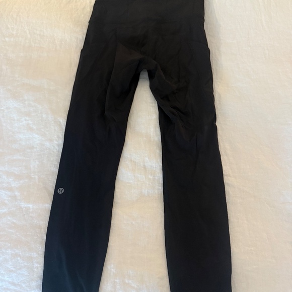 Lululemon Fast and Free High-Rise Tight - Picture 2 of 4